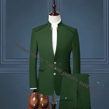 Pagal užsakymą pagaminti vyriški kostiumai 2024 m. Žalios stovo apykaklės mados dizainas Auksinės sagos Jaunikio smokingai vestuvėms Vyrai Vakarėlių kostiumai