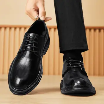 2023 m. vasara Nauji verslo odiniai batai Vyrų jaunimas Britų stiliaus studentų platforma Kostiumas Vyriški madingi batai