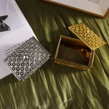 Mini lobių saugykla Papuošalų dėžutė Retro aukso folija Saldainių karoliai Auskarų karoliukai Karoliukų dėžutė Maža vestuvių dekoro vakarėlio favorito dovana