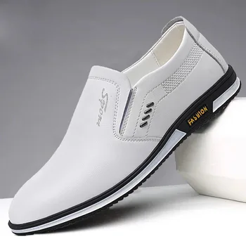 Vyriški laisvalaikio batai Vyrų mados odiniai batai 2023 Nauji Vyrų patogūs kvėpuojantys plokšti batai Juoda Balta Vairavimo batai Vyriški batai